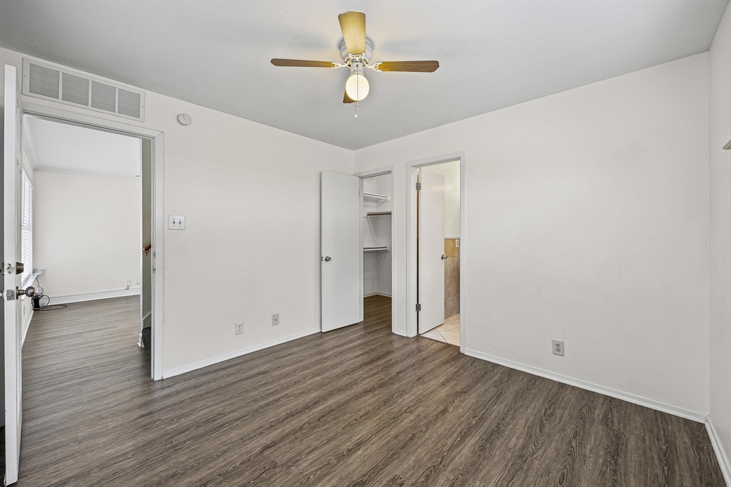 300 Blackson Ave - Photo 12