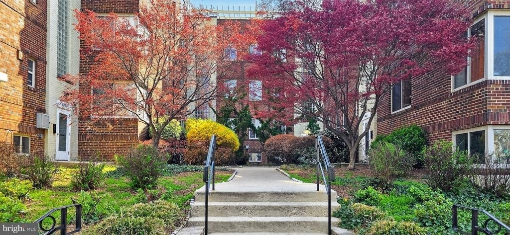 5405 9th Street Nw - Photo 1