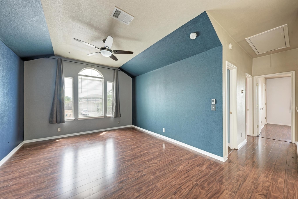 903 Estate Dr - Photo 20