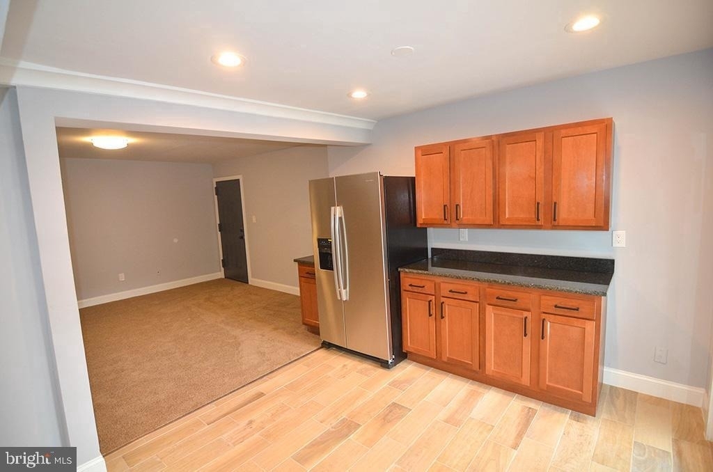1679 W Street Se - Photo 2