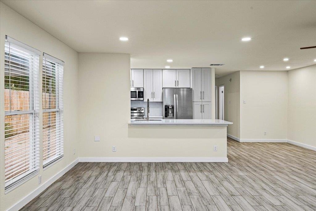 303 Fantail Loop - Photo 4