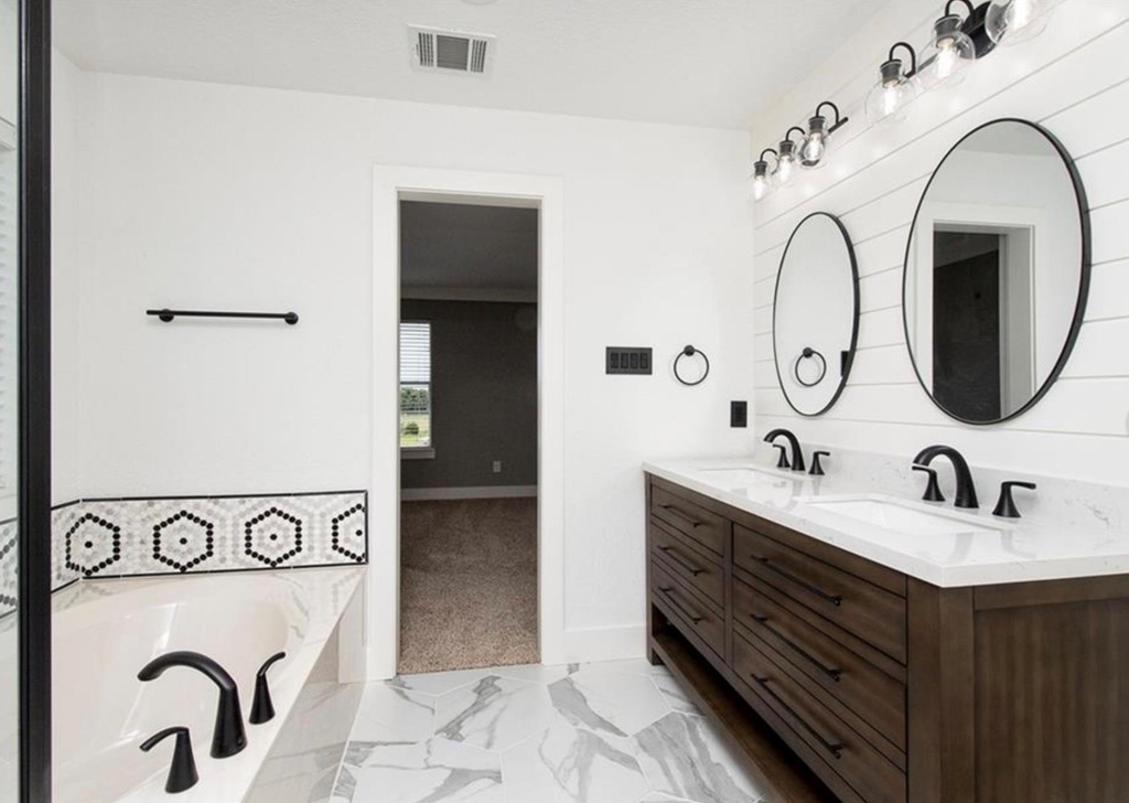 1202 Hensley Dr - Photo 14