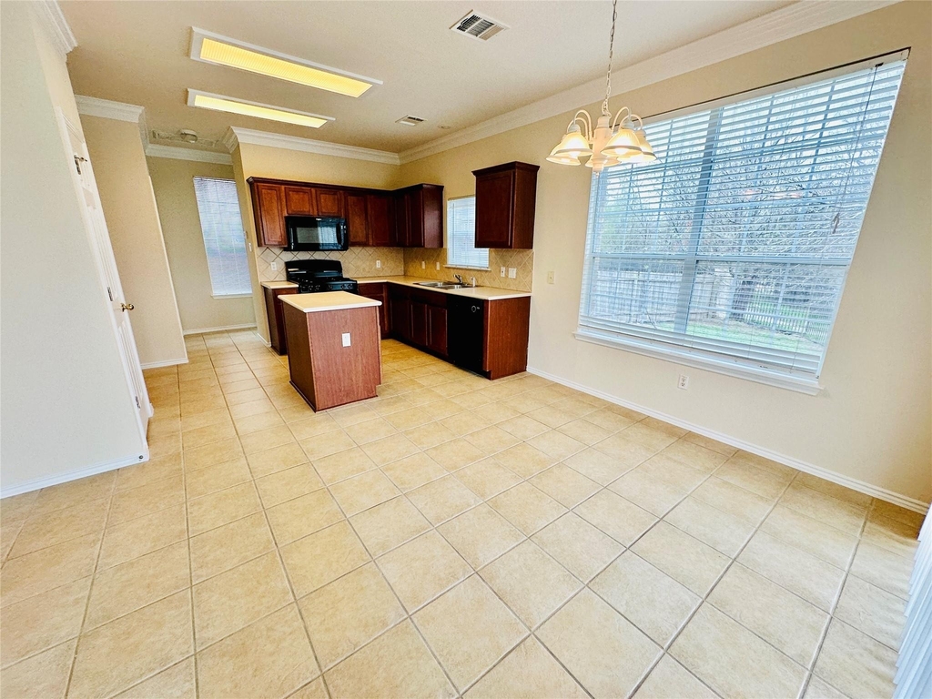 16216 Castletroy Dr - Photo 6