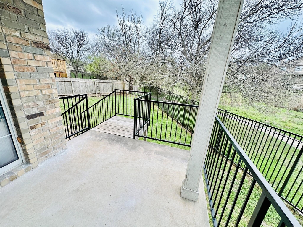16216 Castletroy Dr - Photo 31