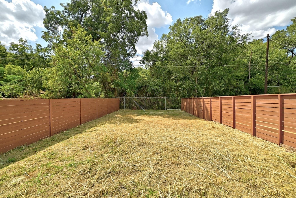 910 Bret Ln - Photo 23