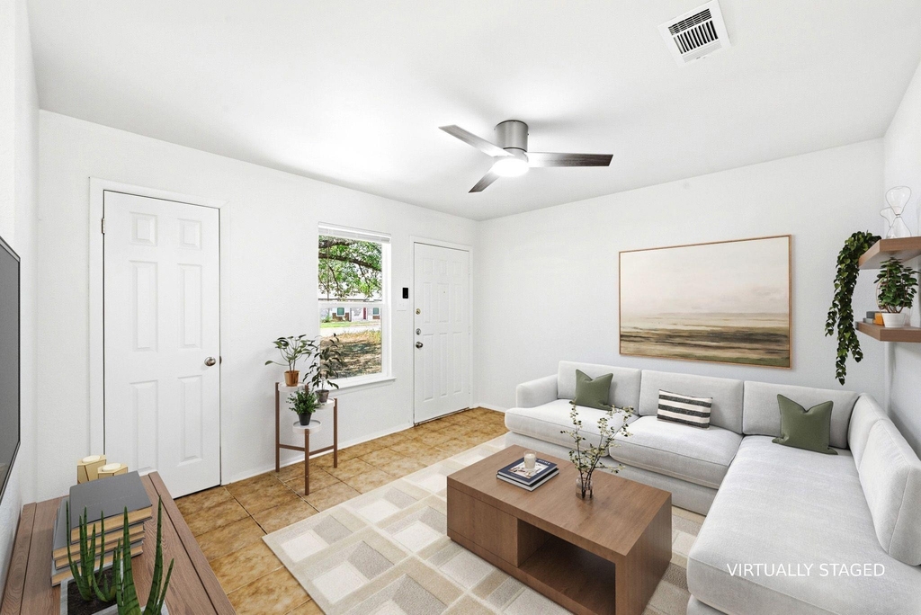 910 Bret Ln - Photo 1