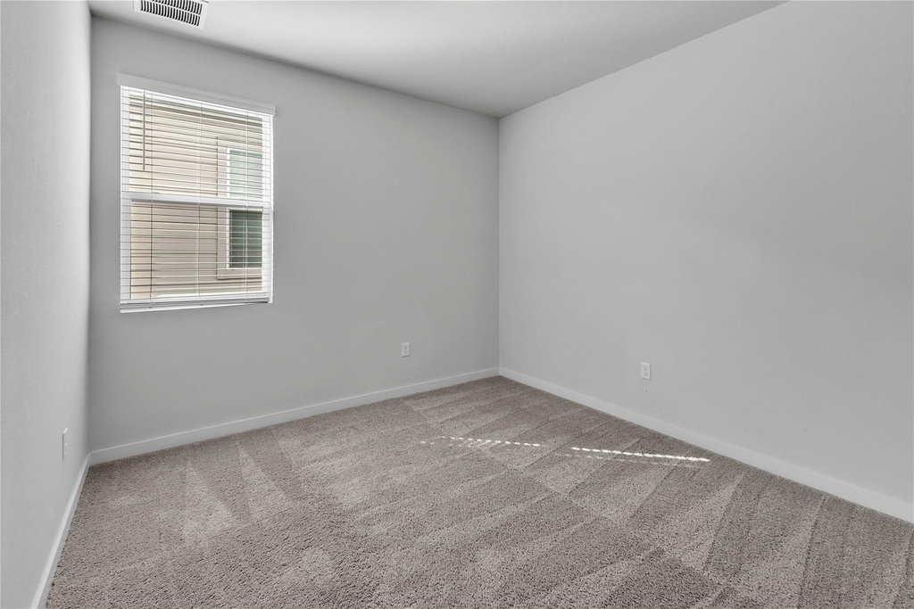 1203 Showbox St - Photo 14