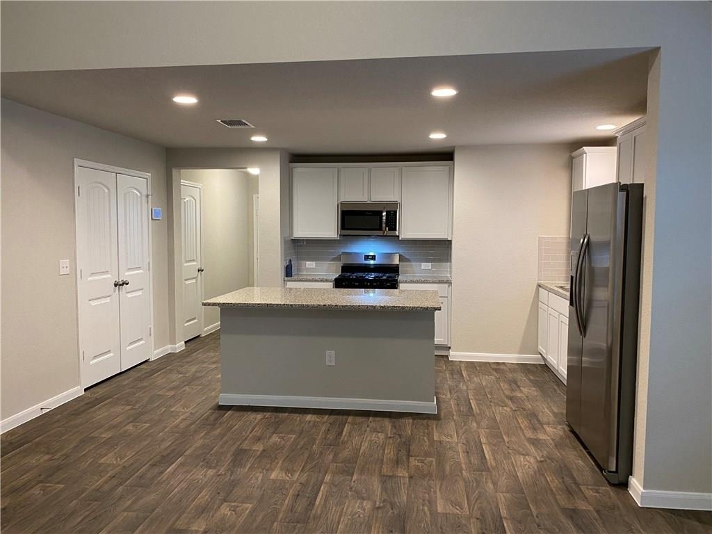 111 Craft St - Photo 1