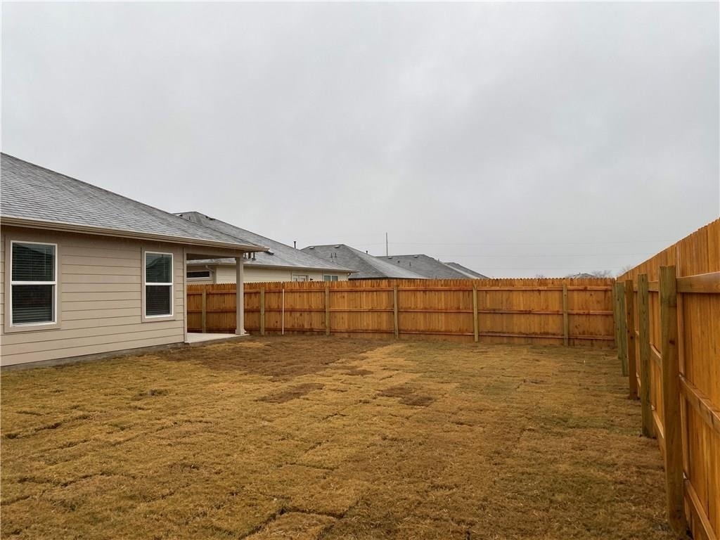 111 Craft St - Photo 14