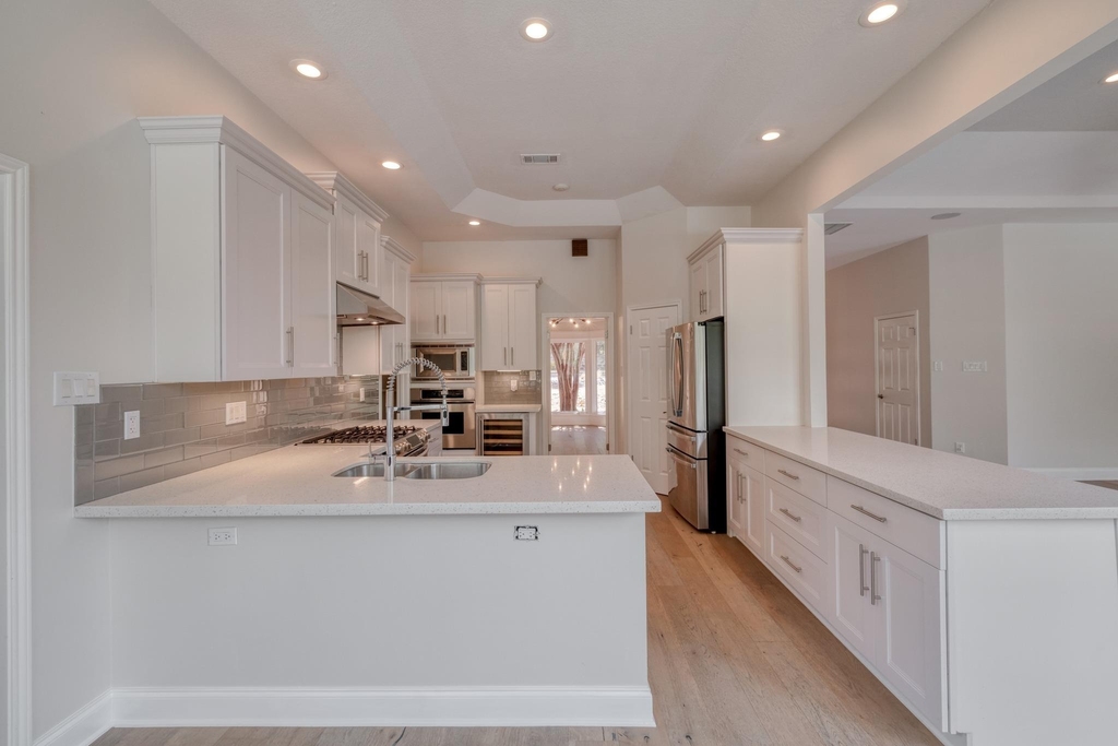 3908 Edwards Mountain Dr - Photo 8