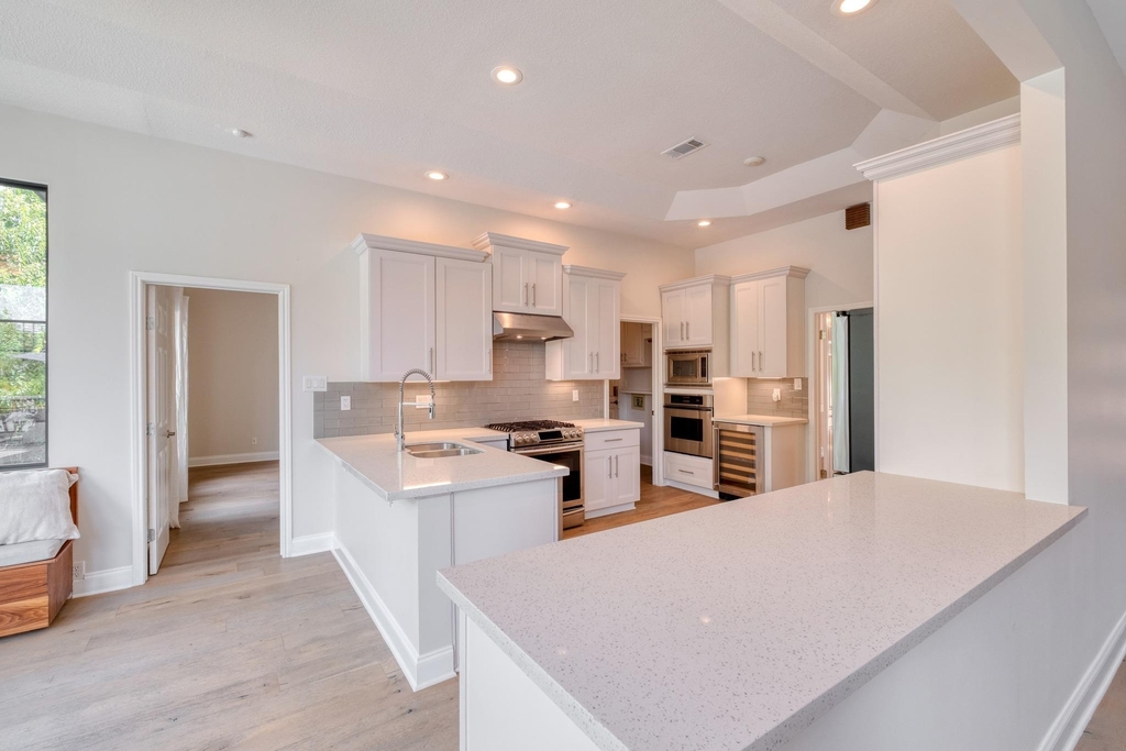 3908 Edwards Mountain Dr - Photo 7