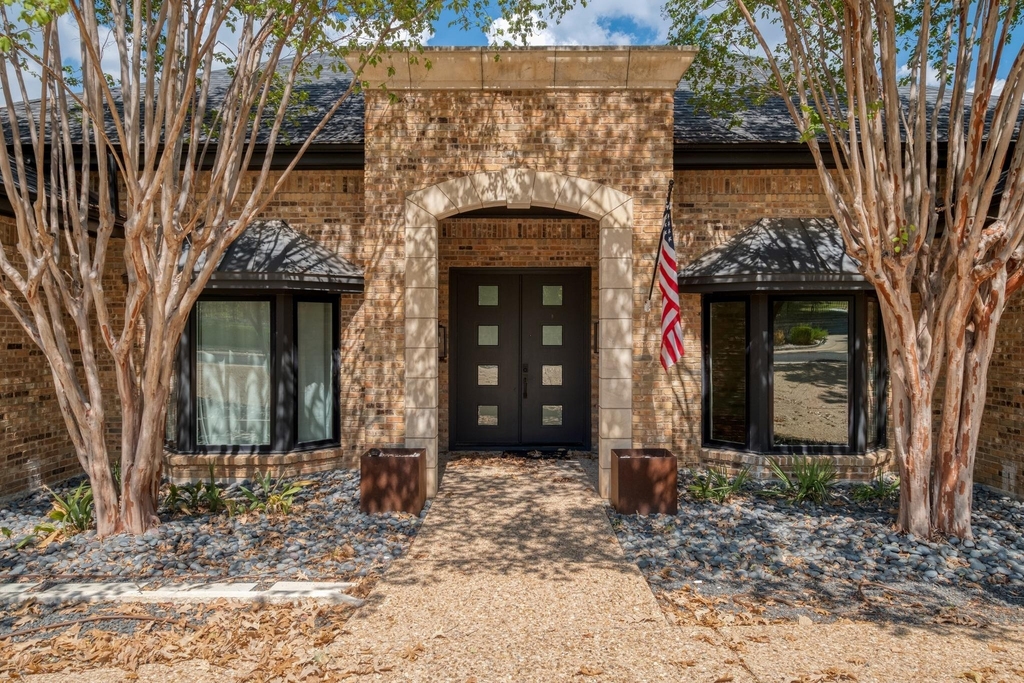 3908 Edwards Mountain Dr - Photo 3