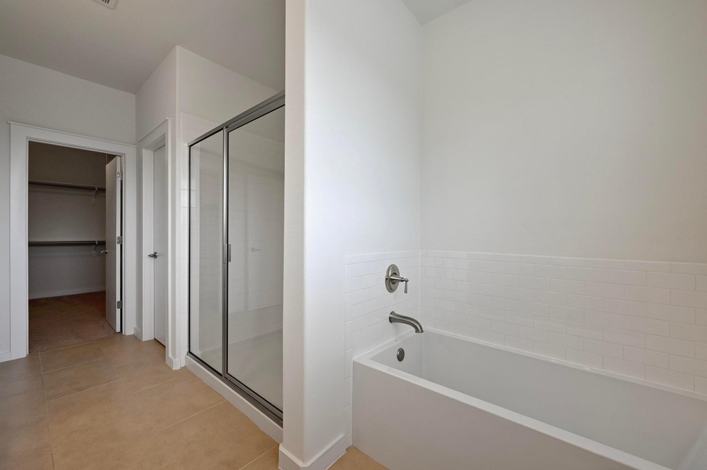 8901 Parker Ranch Cir - Photo 20