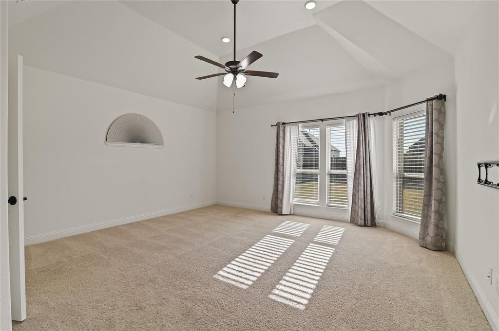 1611 Mcmaster Ln - Photo 25