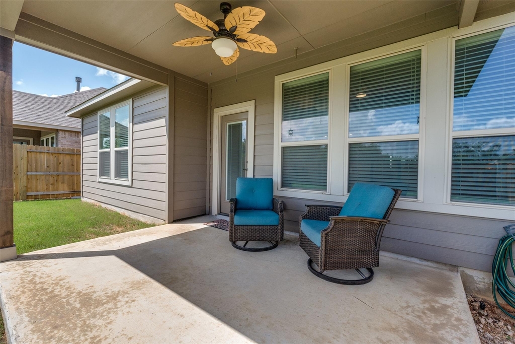 1624 Stone House Dr - Photo 16