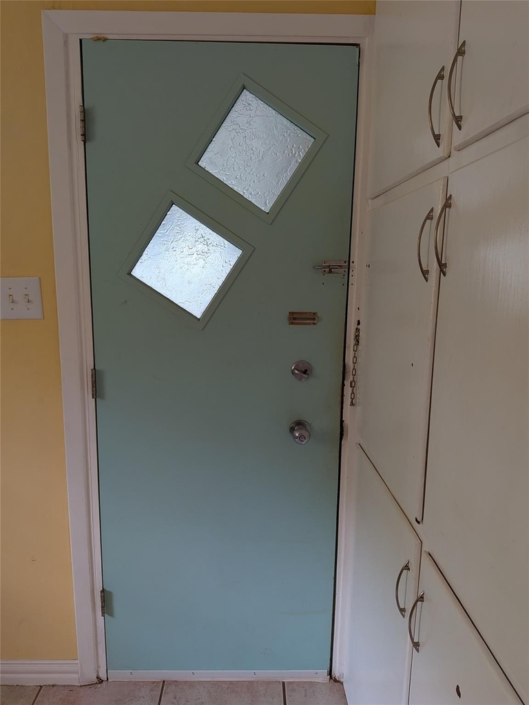 1006 Brentwood St - Photo 11