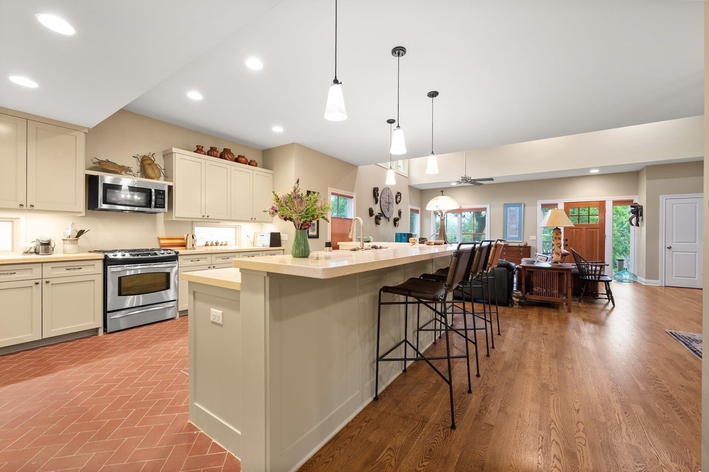 3822 Ridgelea Dr - Photo 9
