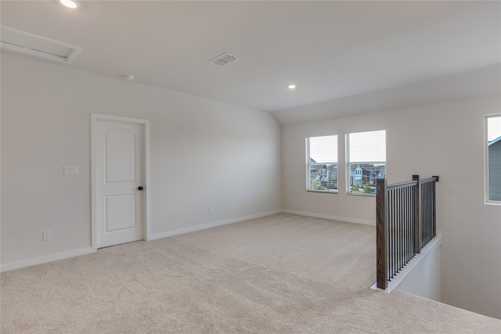 261 Crater Lake Dr - Photo 19