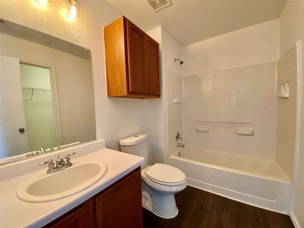 6608 Ferrystone Pass - Photo 28