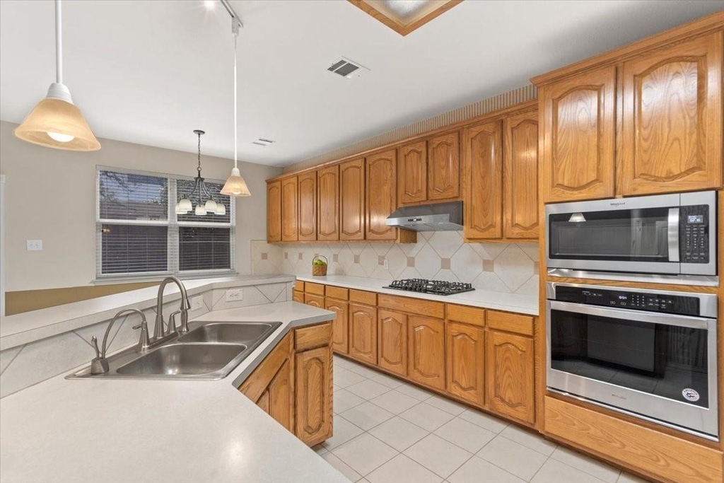 207 Colby Ln - Photo 8