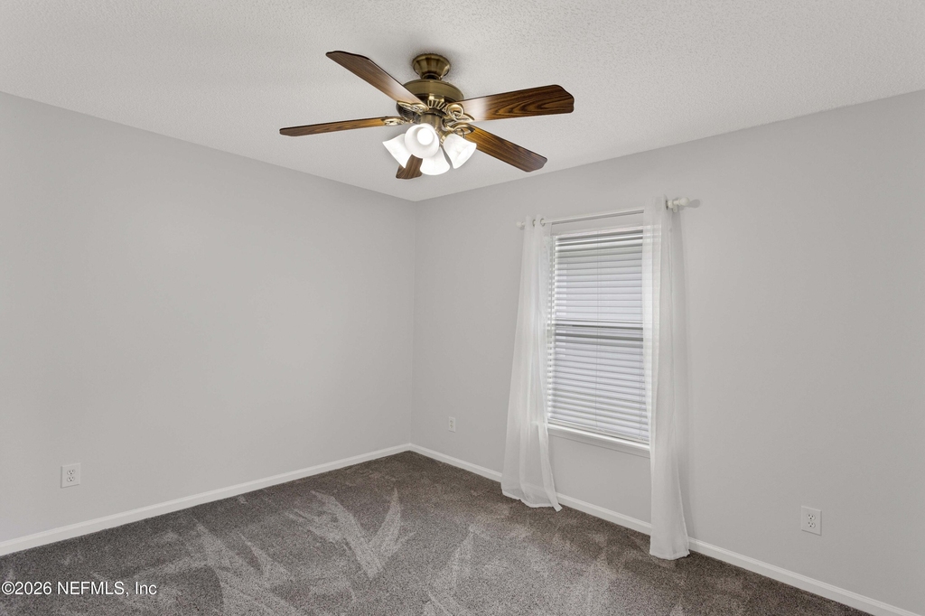 1410 Runes Court - Photo 32