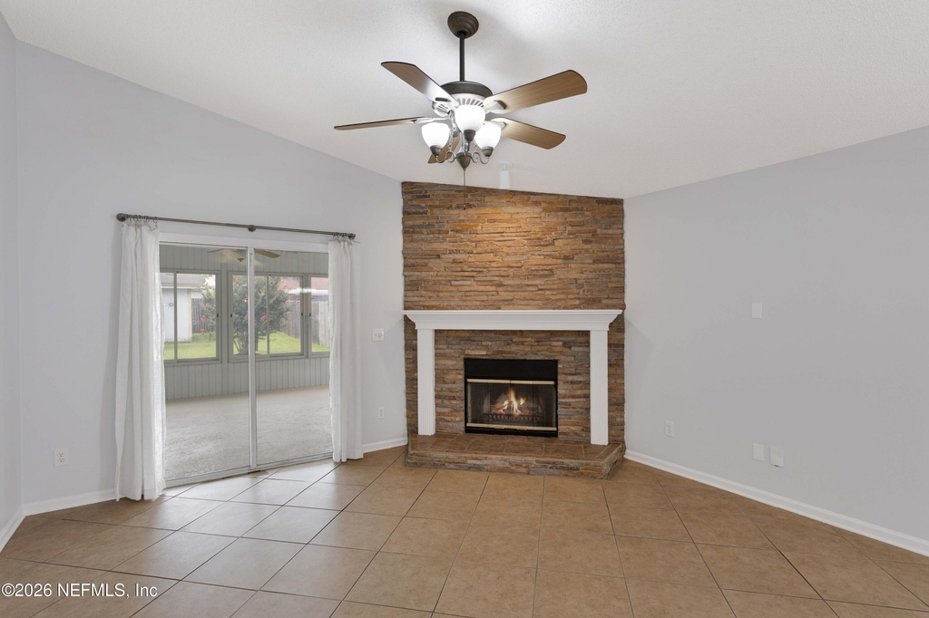 1410 Runes Court - Photo 22