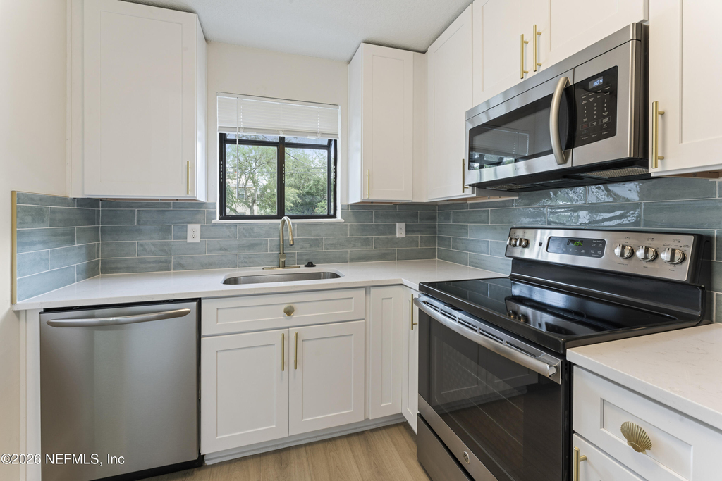 796 Main Street - Photo 7