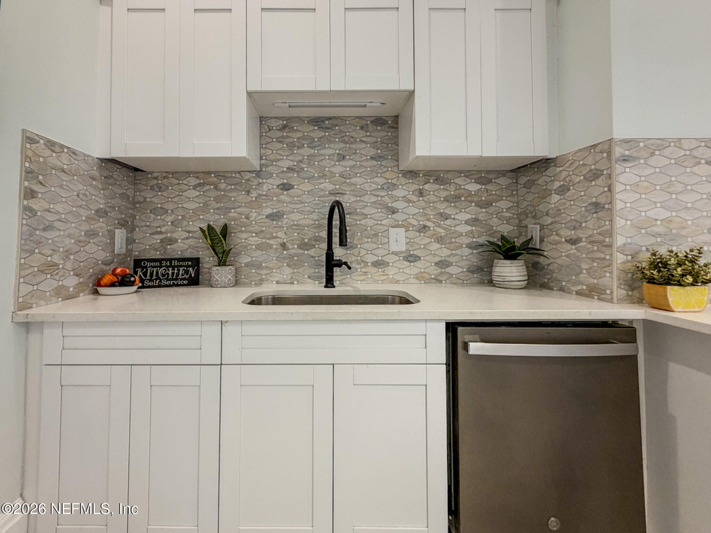 2769 Riverside Avenue - Photo 11