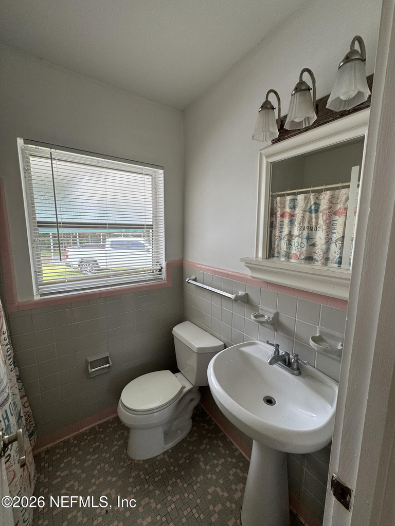 2201 Laurel Street - Photo 18
