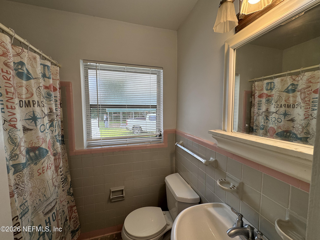 2201 Laurel Street - Photo 17