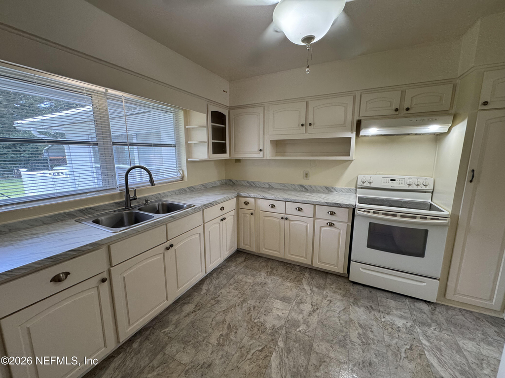 2201 Laurel Street - Photo 11