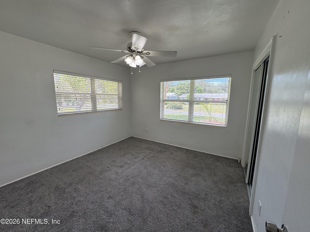 2201 Laurel Street - Photo 16
