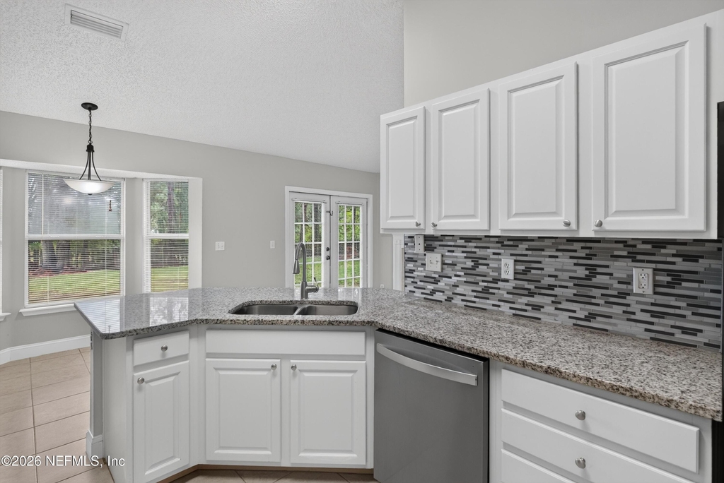 12949 Chets Creek Drive S - Photo 14