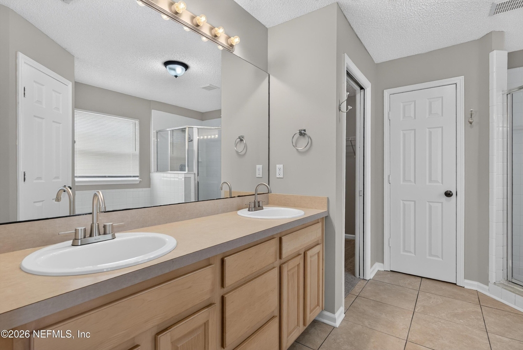 12949 Chets Creek Drive S - Photo 17