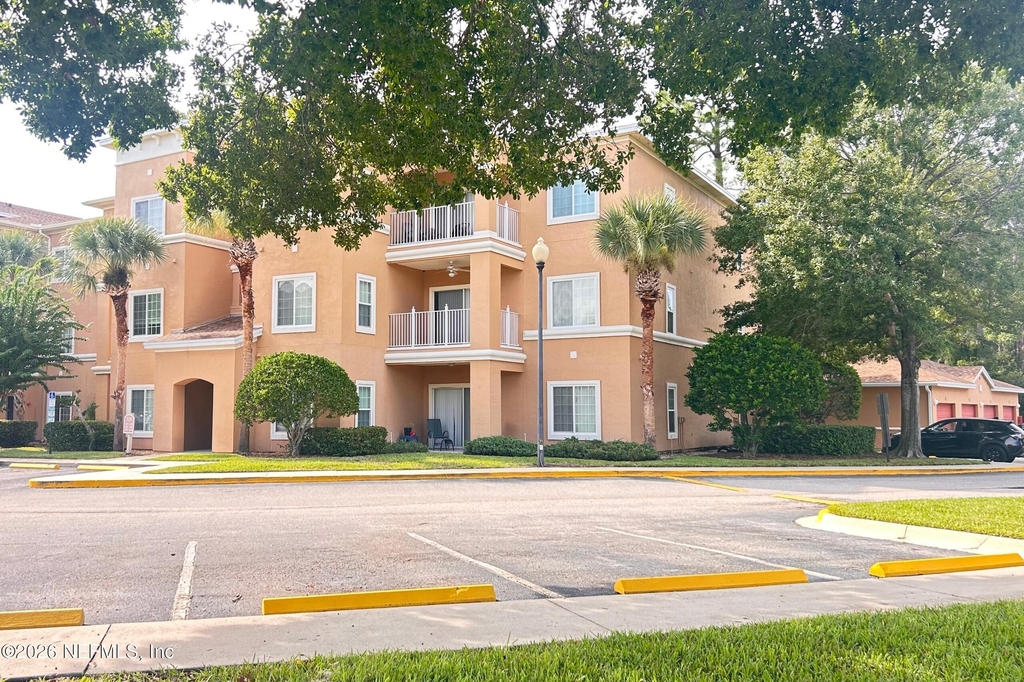 535 Florida Club Boulevard - Photo 36