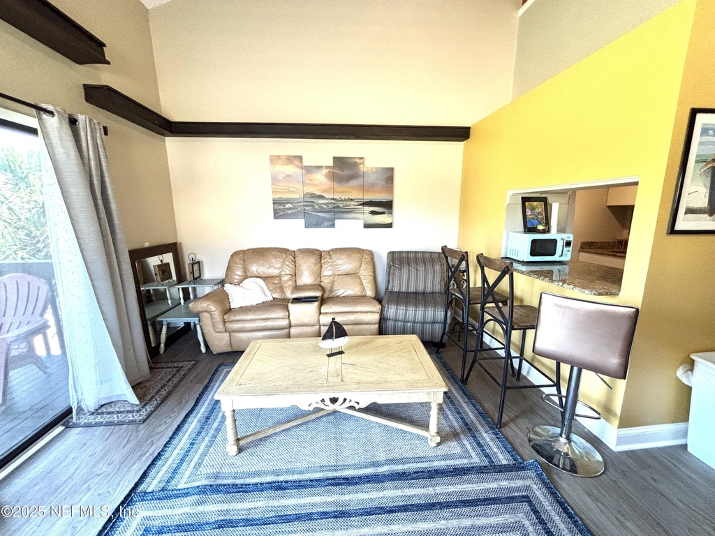 1255 Ponce Island Drive - Photo 2
