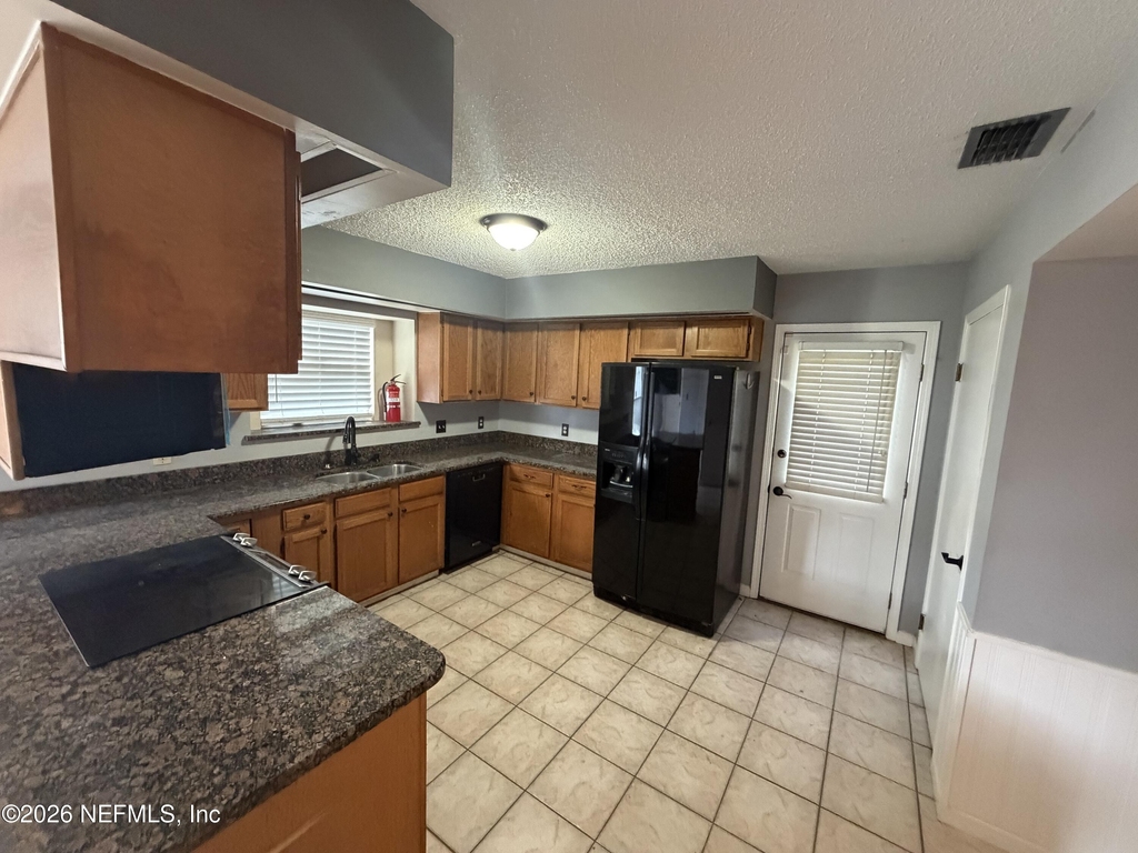 8532 Bitterwood Court - Photo 9
