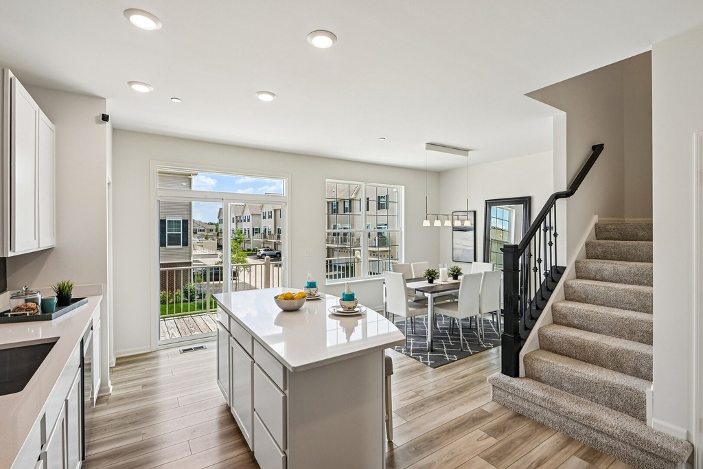 1611 Bentz Way - Photo 10