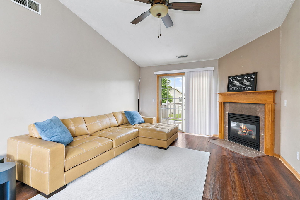 952 Arvle Circle - Photo 4