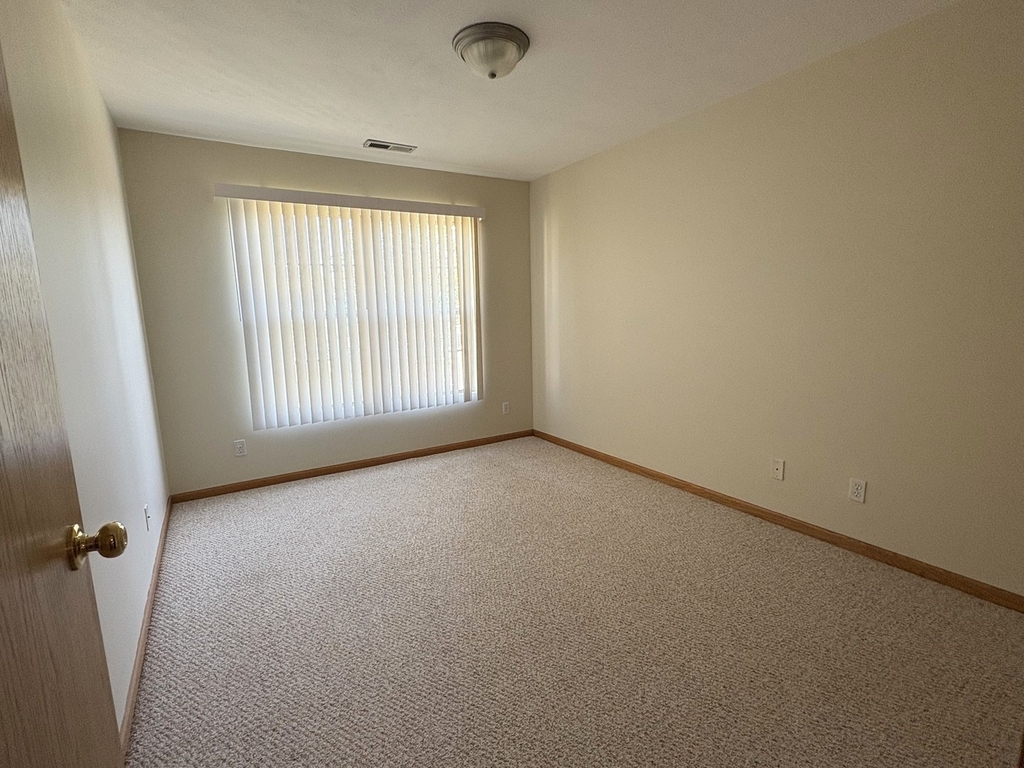 952 Arvle Circle - Photo 13