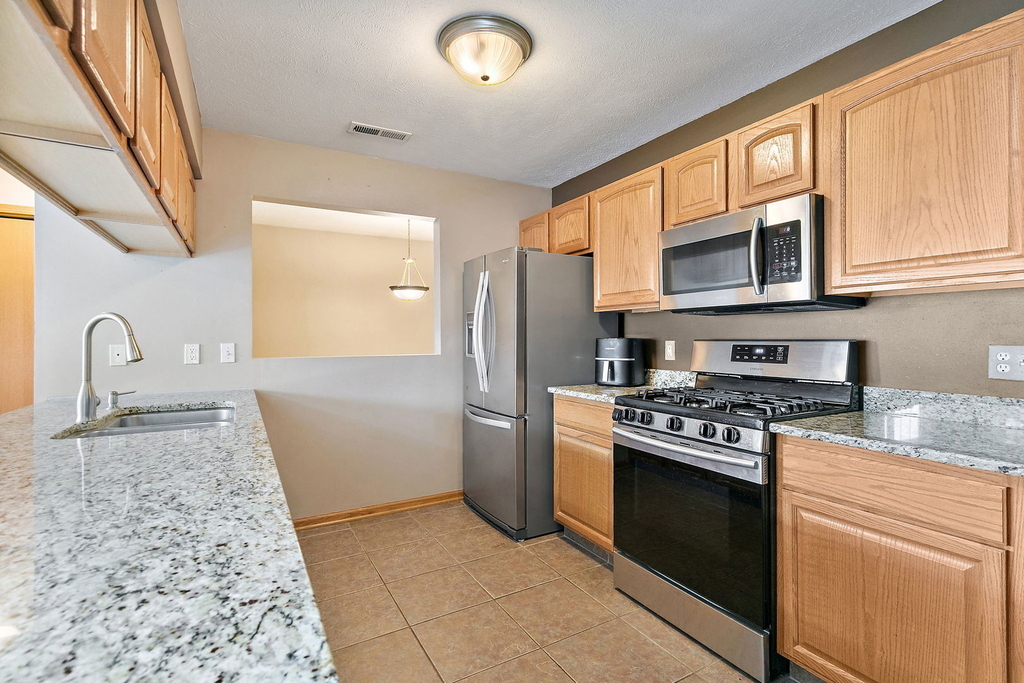 952 Arvle Circle - Photo 10