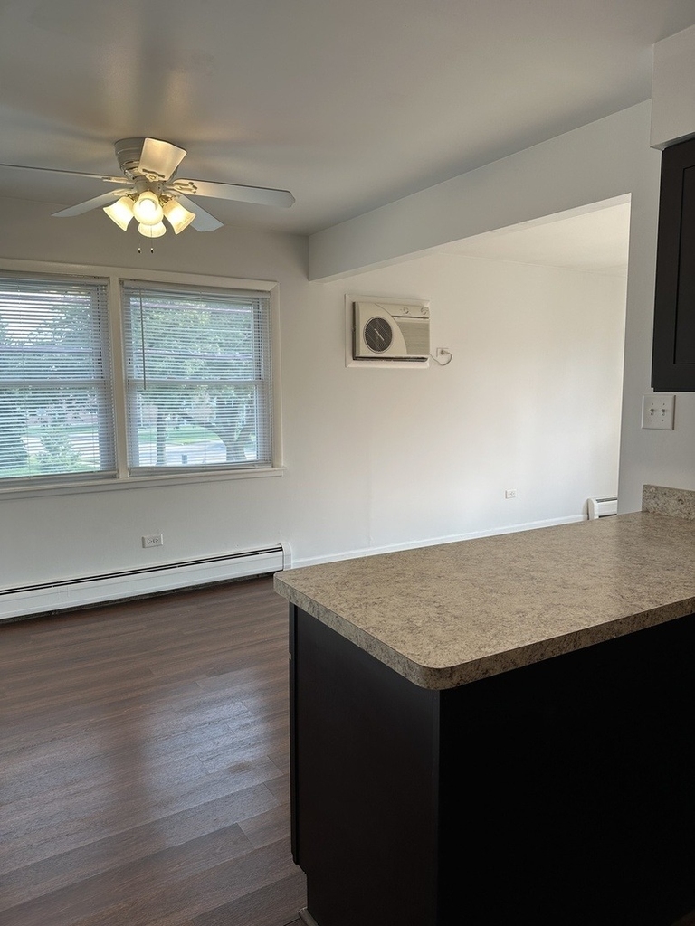4537 Maple Avenue - Photo 5