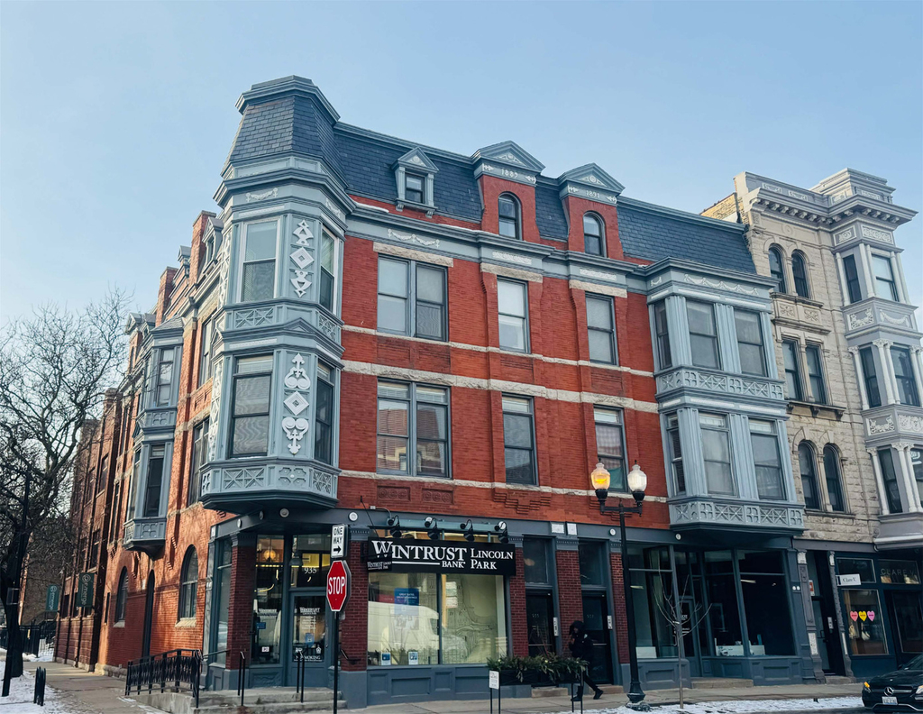 935 W Armitage Avenue - Photo 0