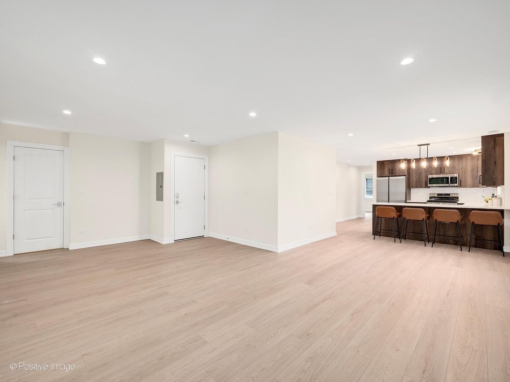 511 Forest Avenue - Photo 1