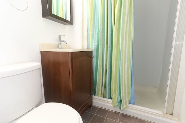 1473 W Erie Street - Photo 16