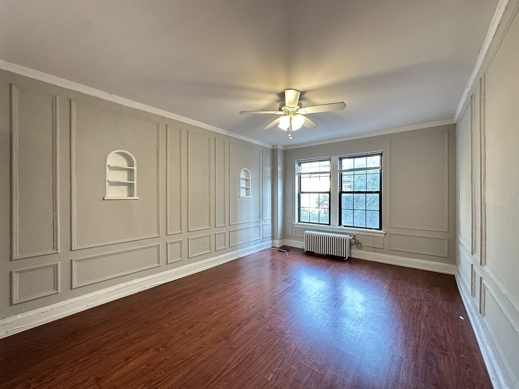 434 W Wellington Avenue - Photo 4