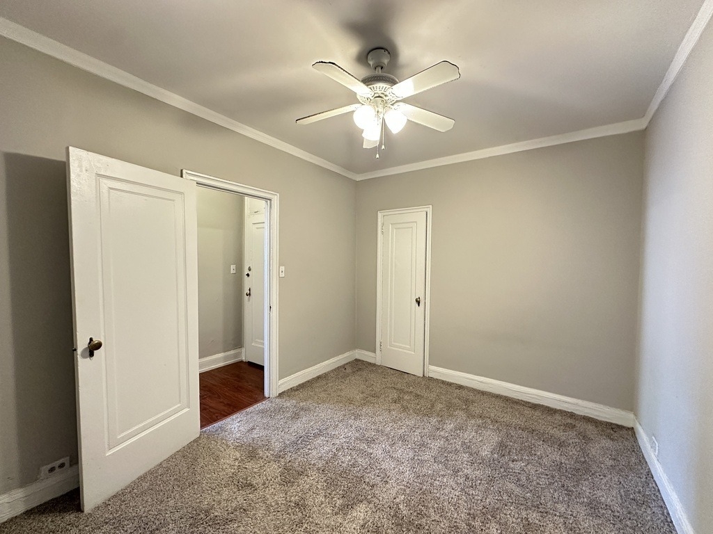434 W Wellington Avenue - Photo 14