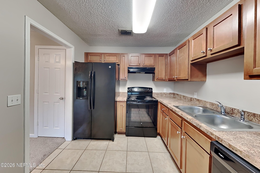 1351 Trotters Walk Way - Photo 4