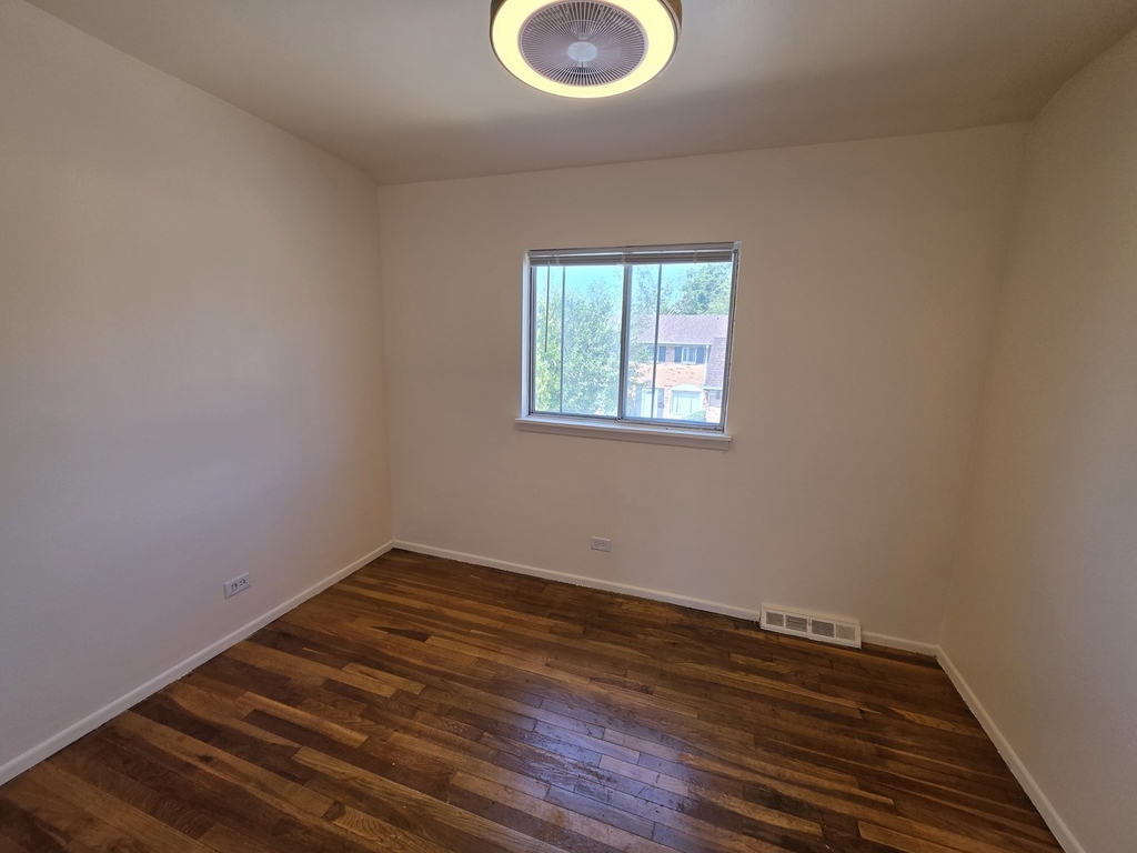 5044 Brighton Lane - Photo 12