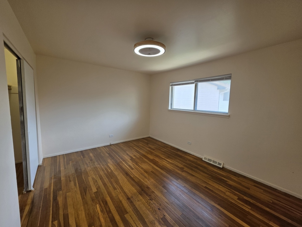5044 Brighton Lane - Photo 8